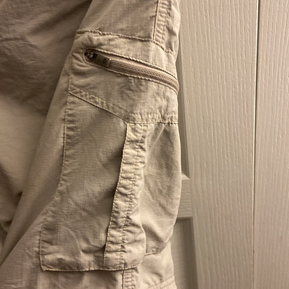 Cream/off white coloured Columbia track pants - Picture 4 of 6